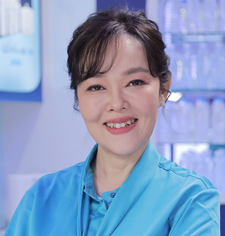 Team_Orapan Poachanukoon